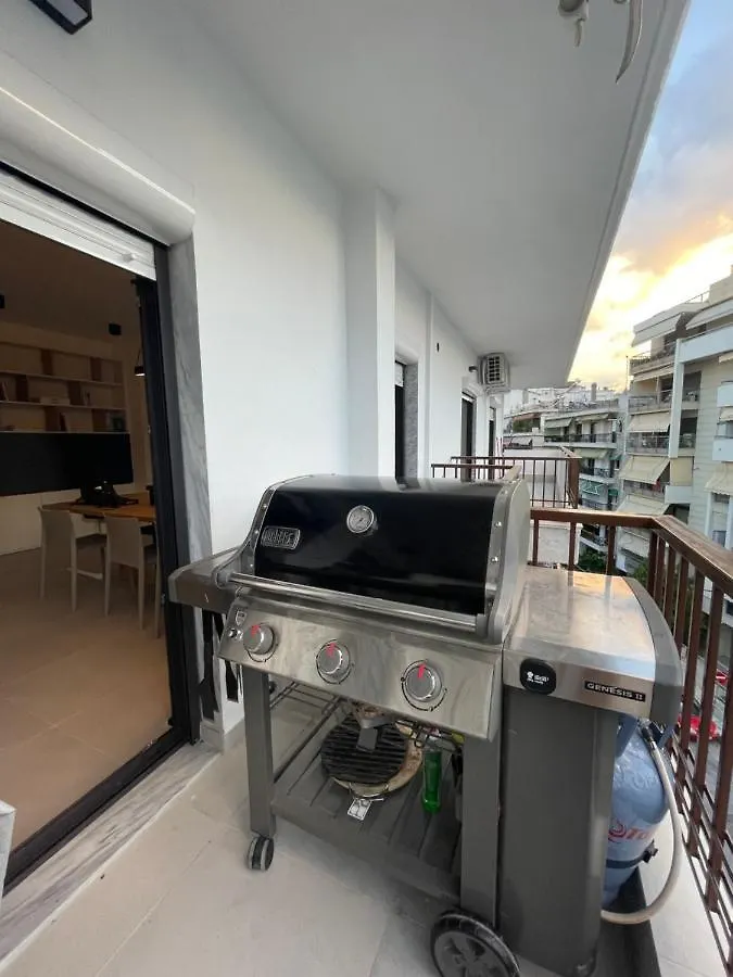 Family Friendly Apartment In Szaloniki